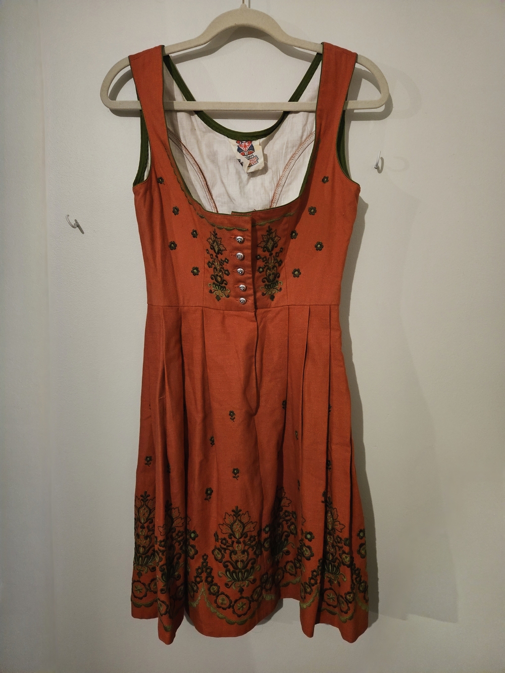 Red Austrian / German Dirndl Women's Traditional Bavarian Oktoberfest Dress